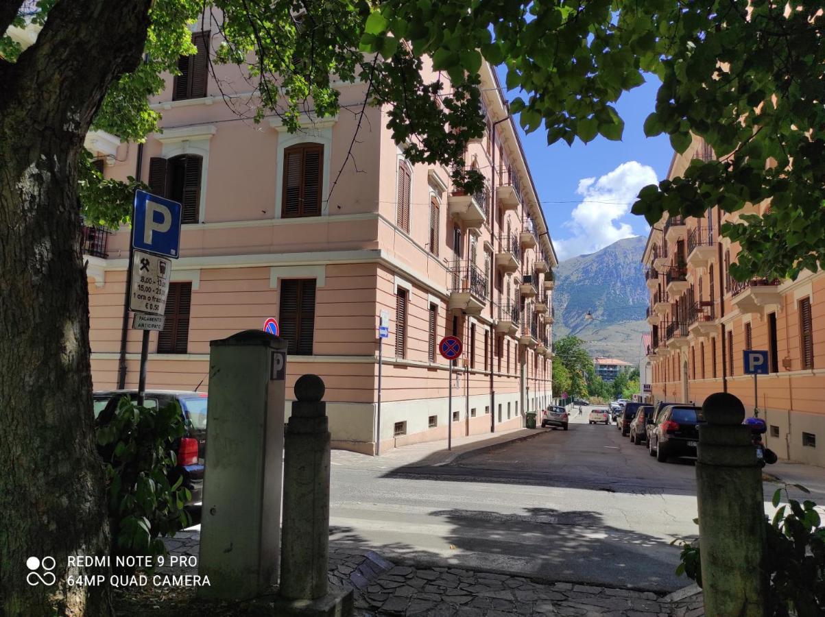 Giravolta Apartamento Sulmona Exterior foto